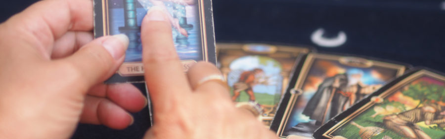 Neshla Avey intuitive psychic reader Header